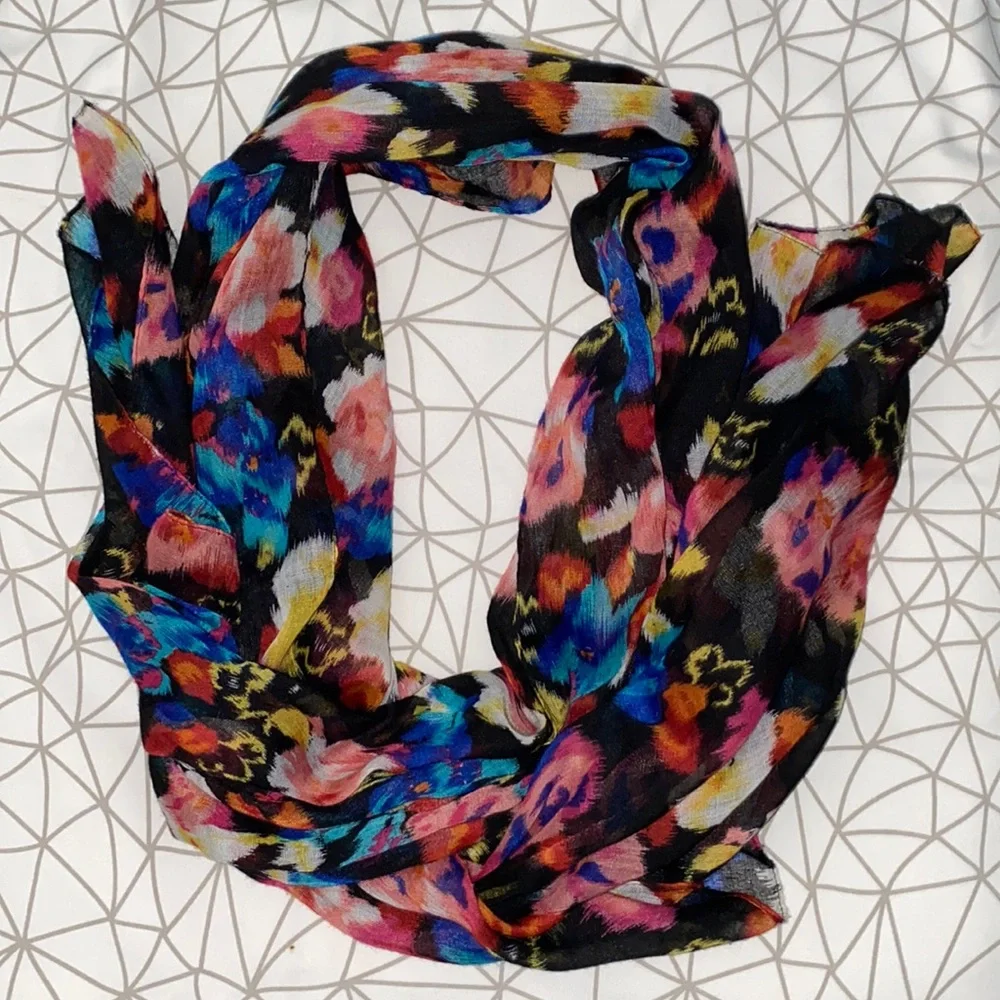 Express Scarf - Picture 1 of 1